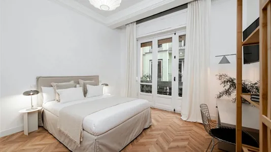 Rooms in Madrid Centro - photo 2