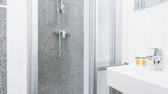 Apartments in Vienna Hernals - photo 9