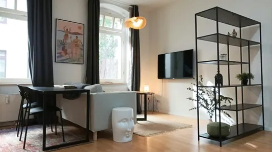 Apartments in Berlin Mitte - photo 3