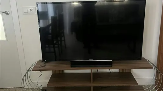 Rooms in Barcelona Sant Martí - photo 10