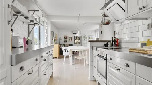 Houses in Österåker - photo 1