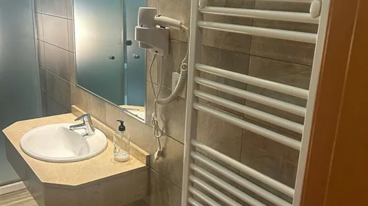 Rooms in León - photo 9