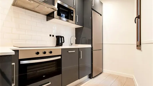 Apartments in Madrid Centro - photo 8