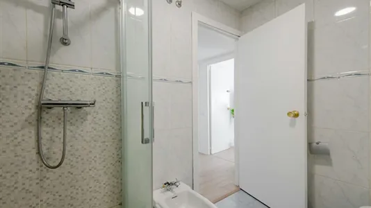 Rooms in Madrid Chamberí - photo 5