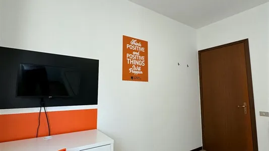 Rooms in Verona - photo 4
