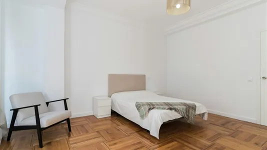 Rooms in Madrid Chamberí - photo 4
