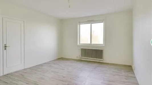 Houses in Kumla - photo 5