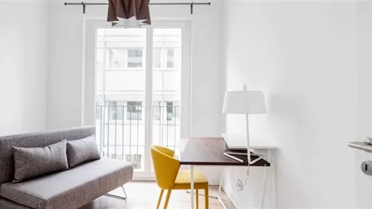 Apartments in Berlin Mitte - photo 3