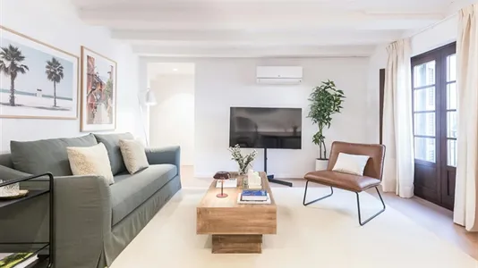 Apartments in Barcelona Ciutat Vella - photo 5