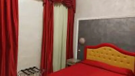 Apartments in Turin - photo 8