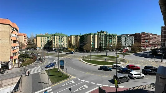 Rooms in Granada - photo 9