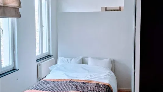 Apartments in Brussels Sint-Gillis - photo 6