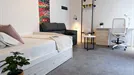 Room for rent, Madrid Centro, Madrid, &lt;span class=&quot;blurred street&quot; onclick=&quot;ProcessAdRequest(10073777)&quot;&gt;&lt;span class=&quot;hint&quot;&gt;See streetname&lt;/span&gt;[xxxxxxxxxxxxx]&lt;/span&gt;