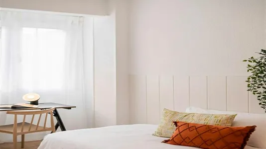 Rooms in Madrid Tetuán - photo 9