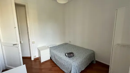 Rooms in Barcelona Eixample - photo 5