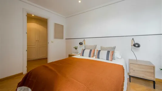 Rooms in Madrid Chamartín - photo 4