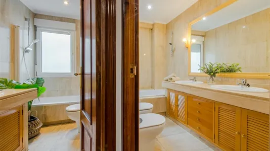 Rooms in Madrid Chamberí - photo 10