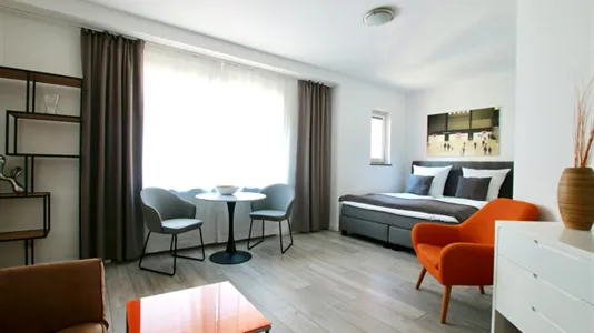 Apartments in Cologne Innenstadt - photo 2