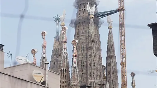 Rooms in Barcelona Eixample - photo 3