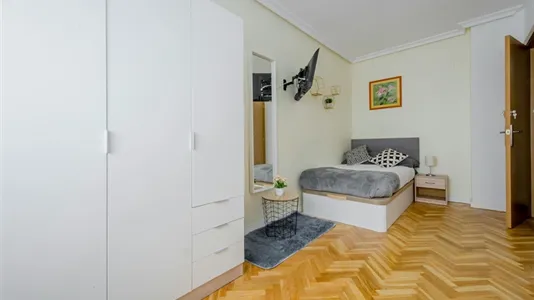 Rooms in Madrid Fuencarral-El Pardo - photo 4