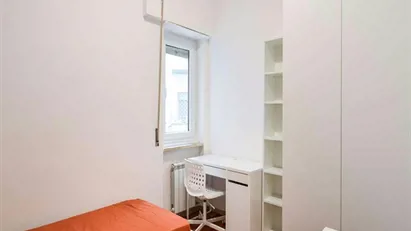Room for rent in Roma Municipio XII – Monte Verde, Rome