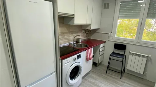 Rooms in Adaro - photo 7