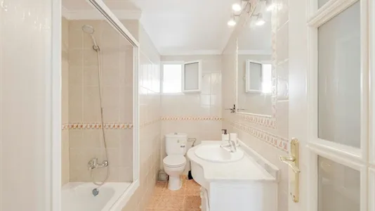 Rooms in Jerez de la Frontera - photo 9