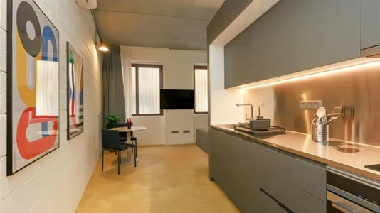 Apartments in Barcelona Ciutat Vella - photo 7