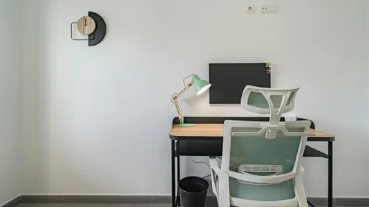 Rooms in Sant Cugat del Vallès - photo 5