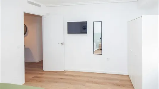Rooms in Valencia Camins al Grau - photo 4
