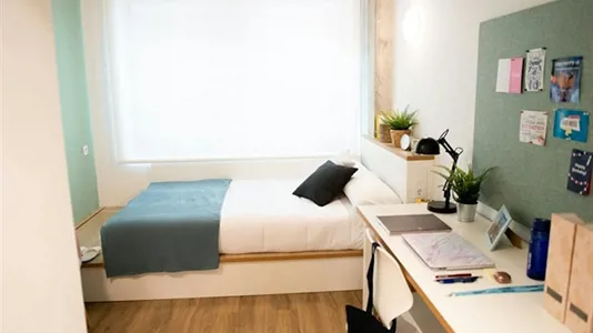 Rooms in Barcelona Sant Martí - photo 3