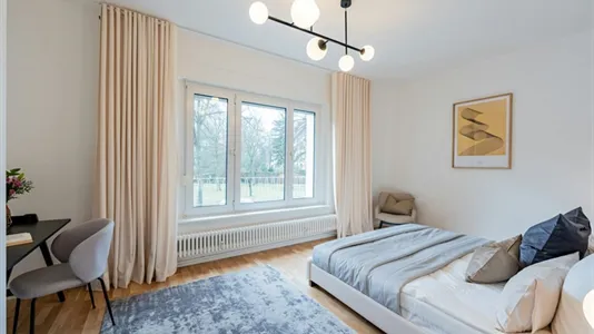 Apartments in Berlin Steglitz-Zehlendorf - photo 6