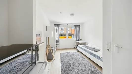 Apartments in Location is not specified - photo 6