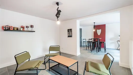 Rooms in La Louvière - photo 7