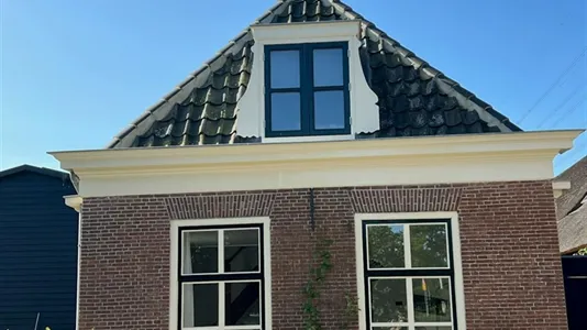 Houses in Alphen aan den Rijn - photo 2