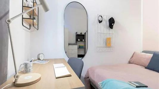 Rooms in Turin - photo 2