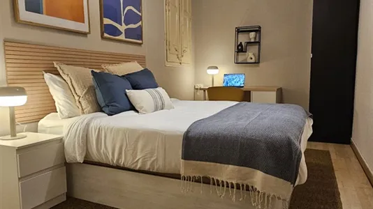 Rooms in Barcelona Eixample - photo 6