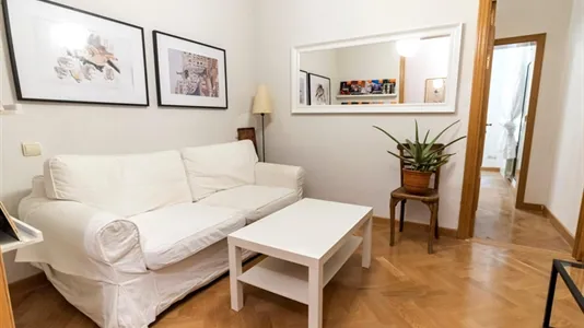 Rooms in Madrid Centro - photo 10