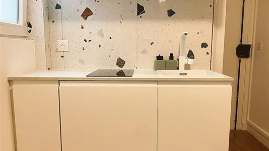 Apartments in Paris 17ème arrondissement - photo 8