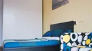 Room for rent, Bologna, Emilia-Romagna, &lt;span class=&quot;blurred street&quot; onclick=&quot;ProcessAdRequest(10550027)&quot;&gt;&lt;span class=&quot;hint&quot;&gt;See streetname&lt;/span&gt;[xxxxxxxxxxxxx]&lt;/span&gt;