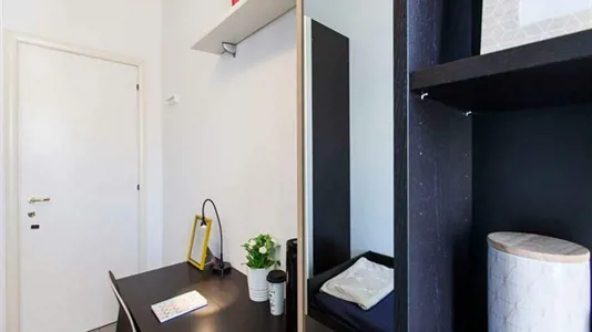 Rooms in Milano Zona 1 - Centro storico - photo 1