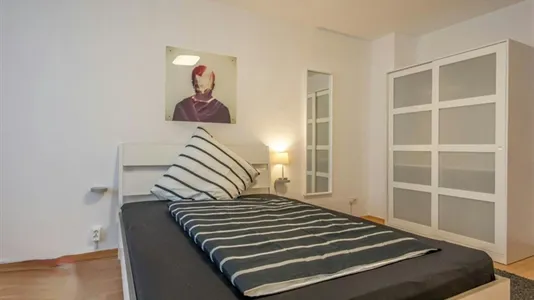 Rooms in Frankfurt Mitte-West - photo 8