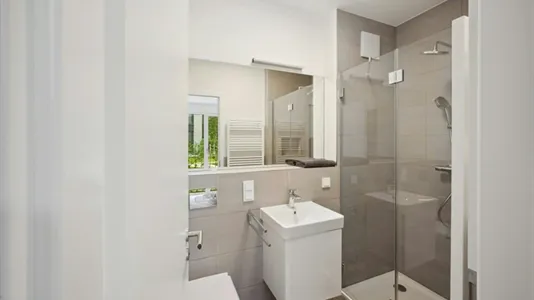 Rooms in Berlin Mitte - photo 8