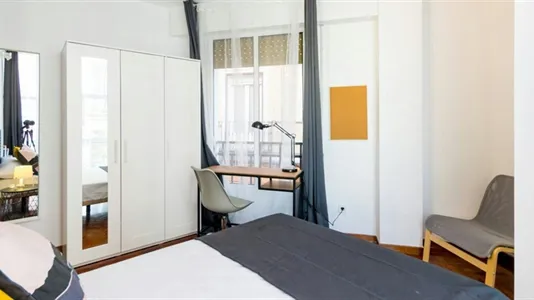 Rooms in Madrid Centro - photo 5