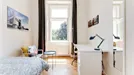 Room for rent, Prague, &lt;span class=&quot;blurred street&quot; onclick=&quot;ProcessAdRequest(7724256)&quot;&gt;&lt;span class=&quot;hint&quot;&gt;See streetname&lt;/span&gt;[xxxxxxxxxxxxx]&lt;/span&gt;