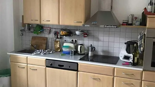 Rooms in Frankfurt Süd - photo 2