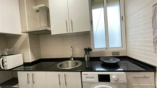 Rooms in Madrid Salamanca - photo 8