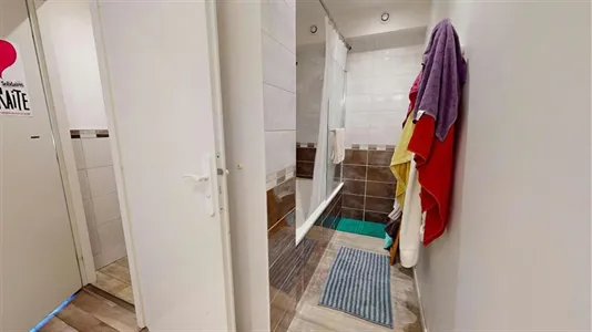 Rooms in Lyon - photo 7