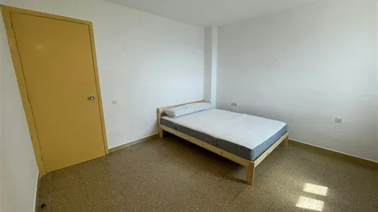 Rooms in Las Palmas de Gran Canaria - photo 7