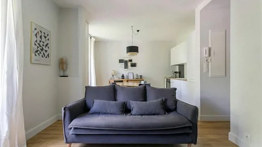 Apartments in Lyon - photo 3